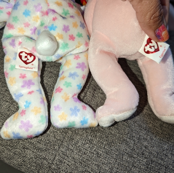 Ty Beanie Babies Lot of 2- Springfield/ Eggerton Bunnies w tags. - Picture 4 of 8